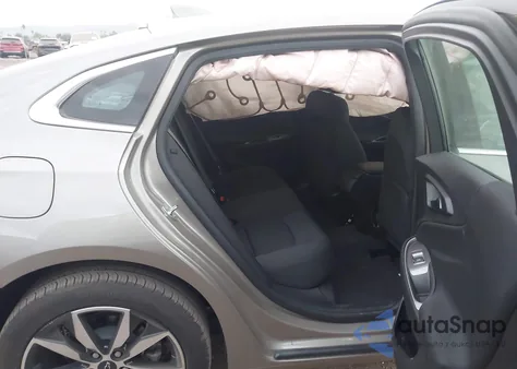 2025 Chevrolet Malibu Fwd Rs z USA, uszkodzony, nr VIN 1G1ZG5ST5SF107920